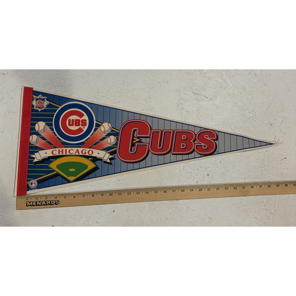 MLB Chicago Cubs Vintage Circa 1990's Team Logo 4 Baseballs Pennant